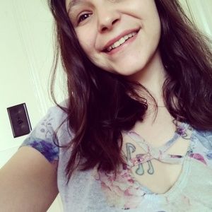 Meet your Posher, Amber